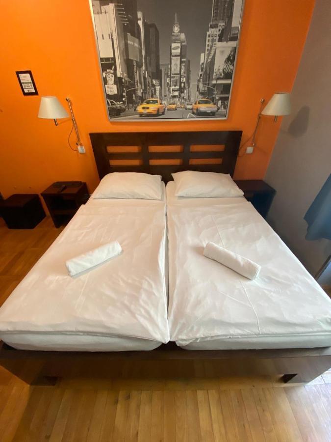 פראג Central Station Studios מראה חיצוני תמונה